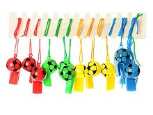 Іграшка Свісток пластик футбольний м'яч на мотузці  5 х 3 см  10571   