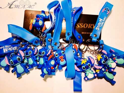 Брелок Стіч мікс із силіконовим браслетом 6 см  12195