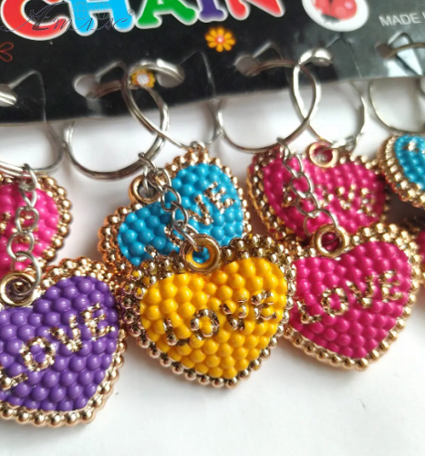 Брелок Серце колір мікс 3 см  07661