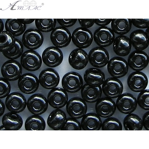 Бисер чёрный глянцевый 14140 Бисер чёрный глянцевый 14140