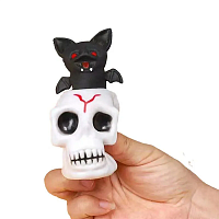 Игрушка прикол Летучая мышь в белом Черепе 6 х 4 см  13404