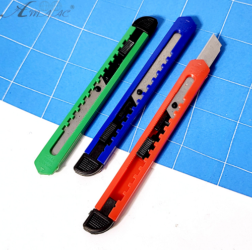 Ніж канцелярський 9 мм на ленте 11см  335526