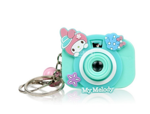 Брелок Фотоаппарат микс с проекцией 5,5 см  01252