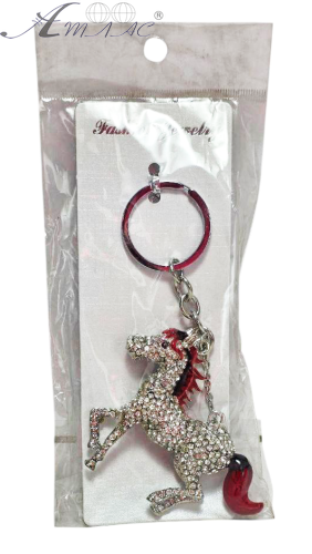 Брелок Лошадь 2026 год лошади Металл с камнями красная грива и хвост  15585 