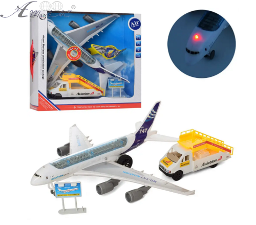 Игрушка Набор Аэропорт самолет с трап-машиной в коробке  747-30А
