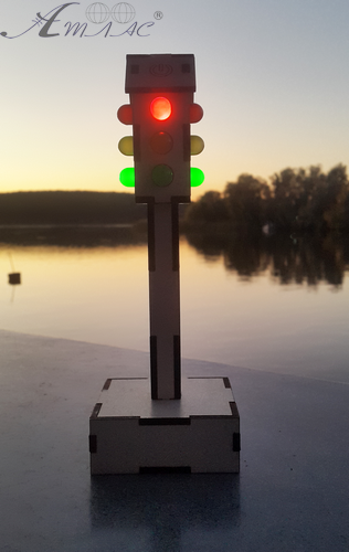 Светофор работающий на 4 стороны, полностью как настоящий! 7,5 х 7,5 х 21 см AS-5501, Е-001 фото 3 Светофор работающий на 4 стороны, полностью как настоящий! 7,5 х 7,5 х 21 см AS-5501, Е-001 фото 3