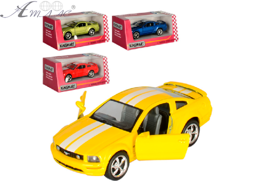 Машинка Kinsmart Ford Mustang GT спорт 2006 рік зі смугами KT5091WF Машинка Kinsmart Ford Mustang GT спорт 2006 рік зі смугами KT5091WF
