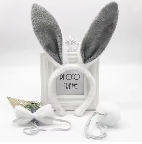 Игрушки Обруч Ушки Зайки с хвостом и бабочкой меховые белые с серым  15440 