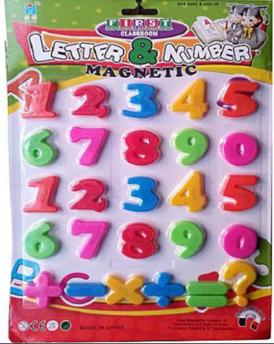 Магниты Цифры и знаки в блистере 21 х 14см  8302