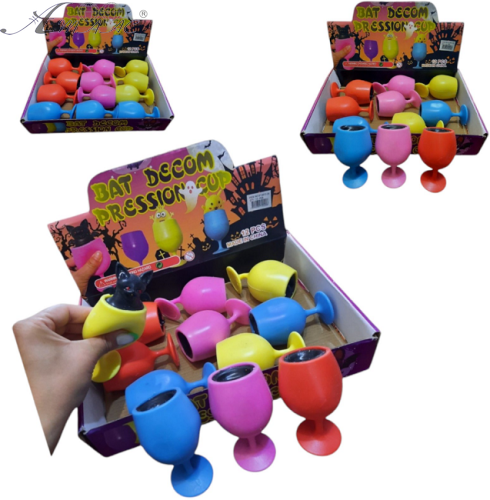 Іграшка прикол Кажан в келиху 8,5 см  6072-20 фото 2