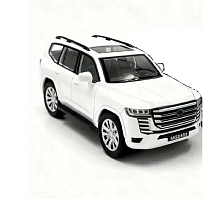 Машинка Toyota Land Cruiser 300 пластик свет и звук 19см  13816