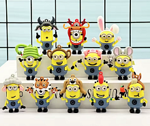 Брелок Миньон микс резиновый 5 см  06872