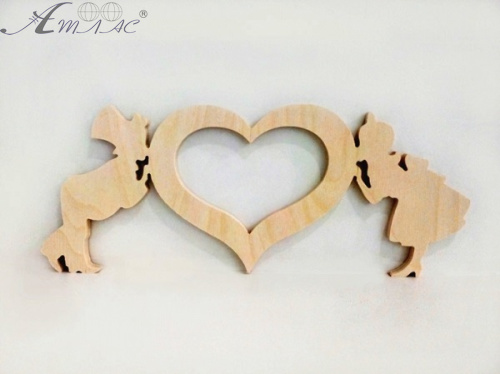 Деревянная фигурка Влюбленные с сердцем 37*15см 0065 Деревянная фигурка Влюбленные с сердцем 37*15см 0065