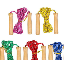 Скакалка мотузкова з дерев'яними ручками довжина 2,40 м  09950