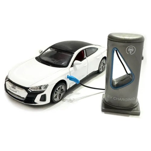 Машинка Автопром Audi RS e-tron GT Белая электро свет звук 14см  68744 фото 2